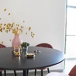 Cozy & Chic - 1 Bd Lejlighed Ampavris