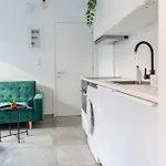 Cozy & Chic - 1 Bd * Ampavris