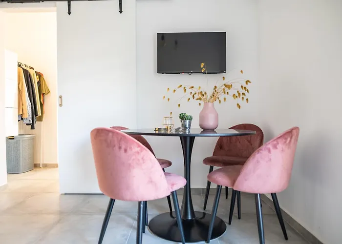 Apartamento Cozy & Chic - 1 Bd Apartment Ampavris