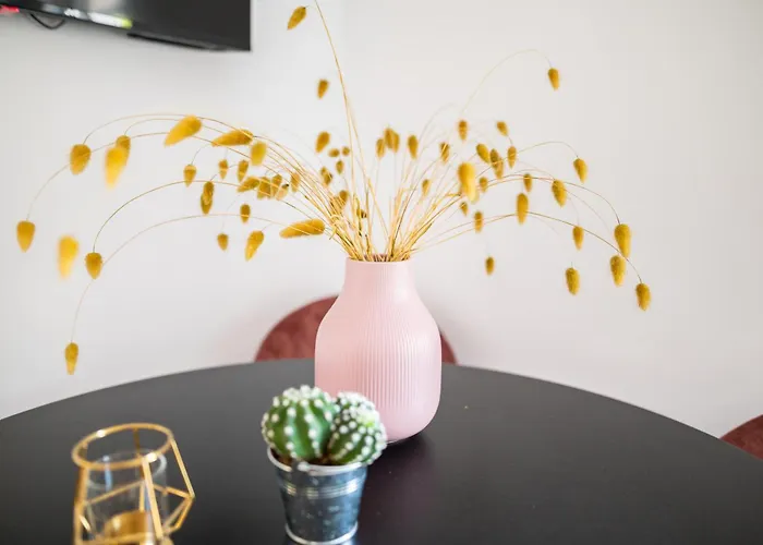 Cozy & Chic - 1 Bd Apartment 아파트 *