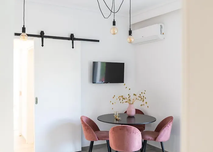 Cozy & Chic - 1 Bd Apartment 아파트 Ampavris