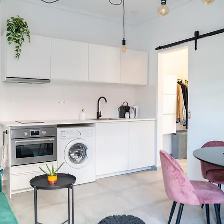 Cozy & Chic - 1 Bd In Kos *