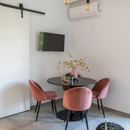 Apartment Cozy & Chic - 1 Bd In Kos *