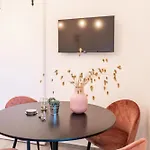 Cozy & Chic - 1 Bd Apartament *