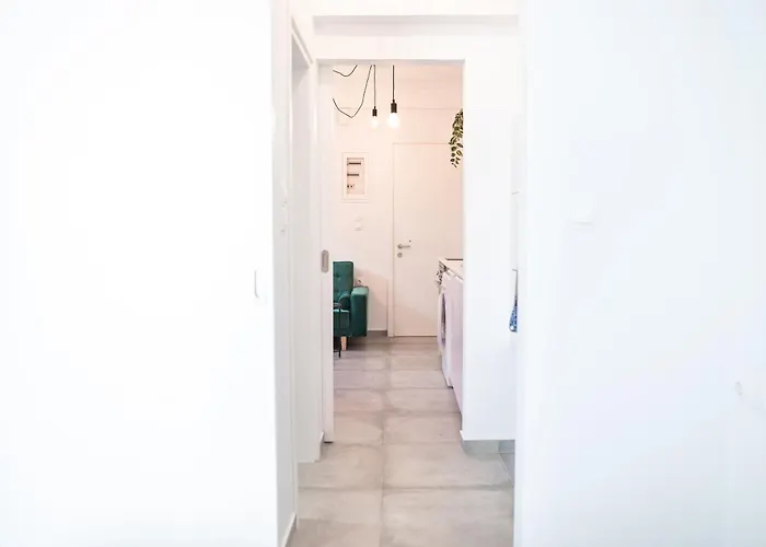 Cozy & Chic - 1 Bd Apartment * Ampavris